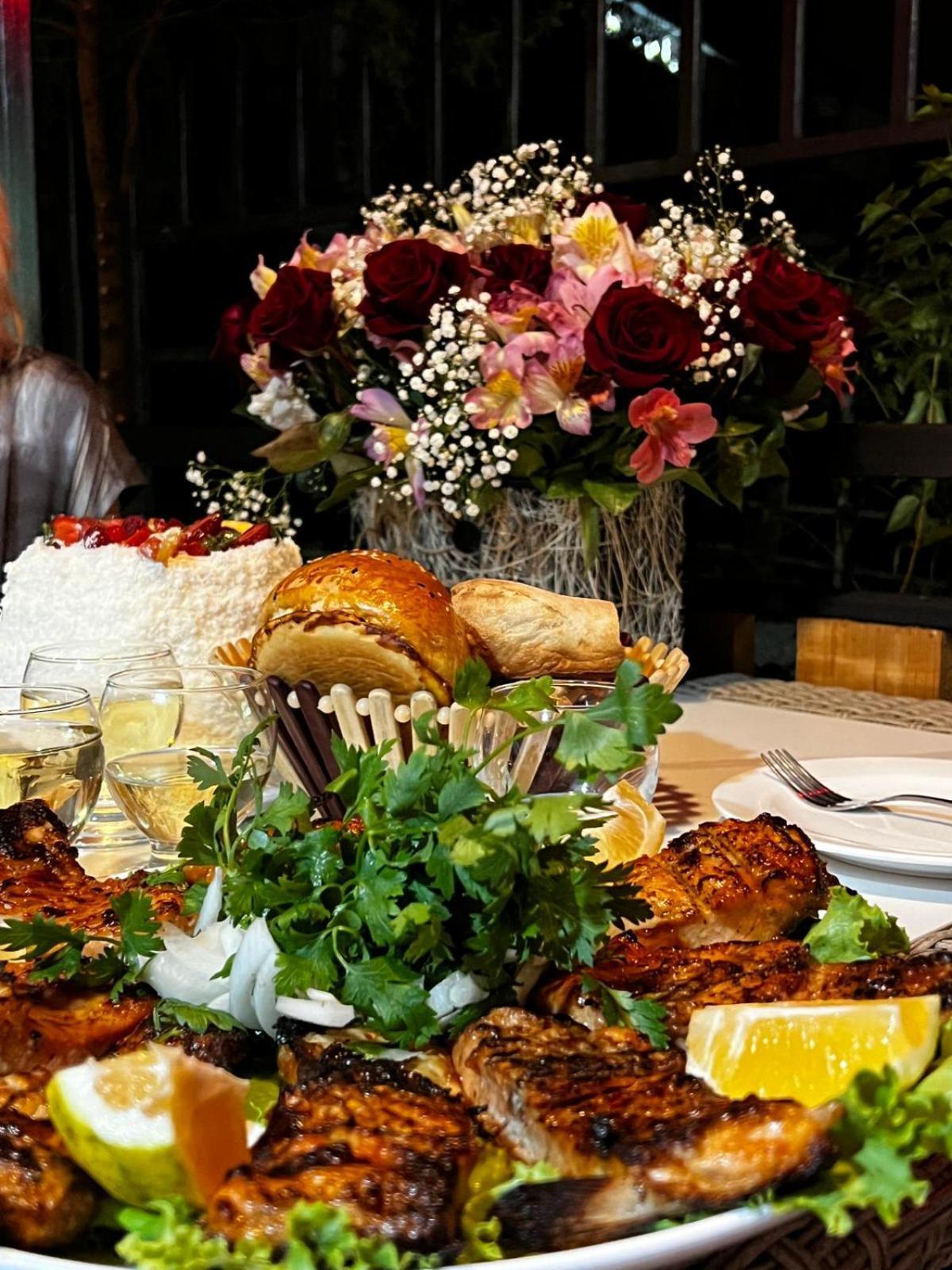 Golden Fleece Hotel Ureki Kültér fotó